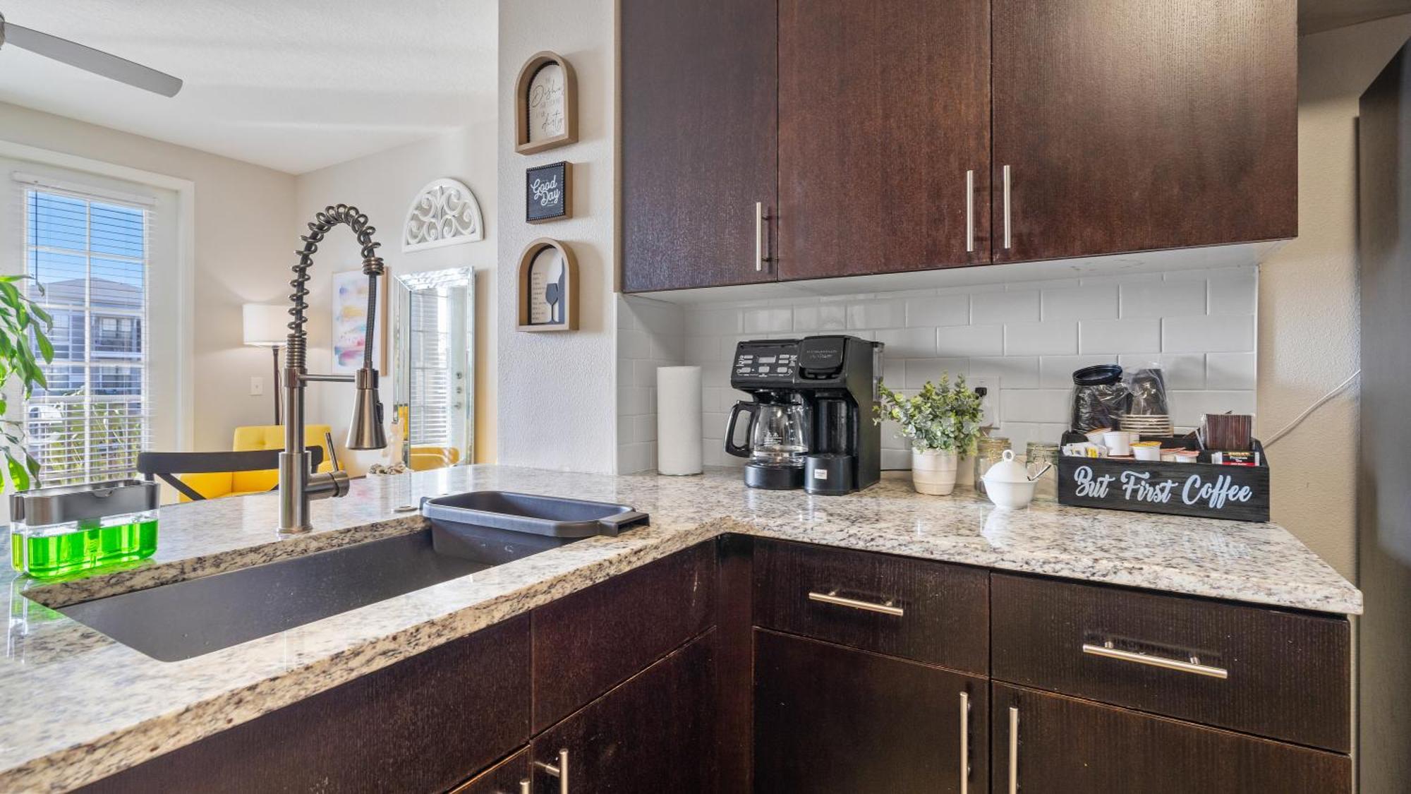 Urban 2br2ba Gem-near Airport Tampa