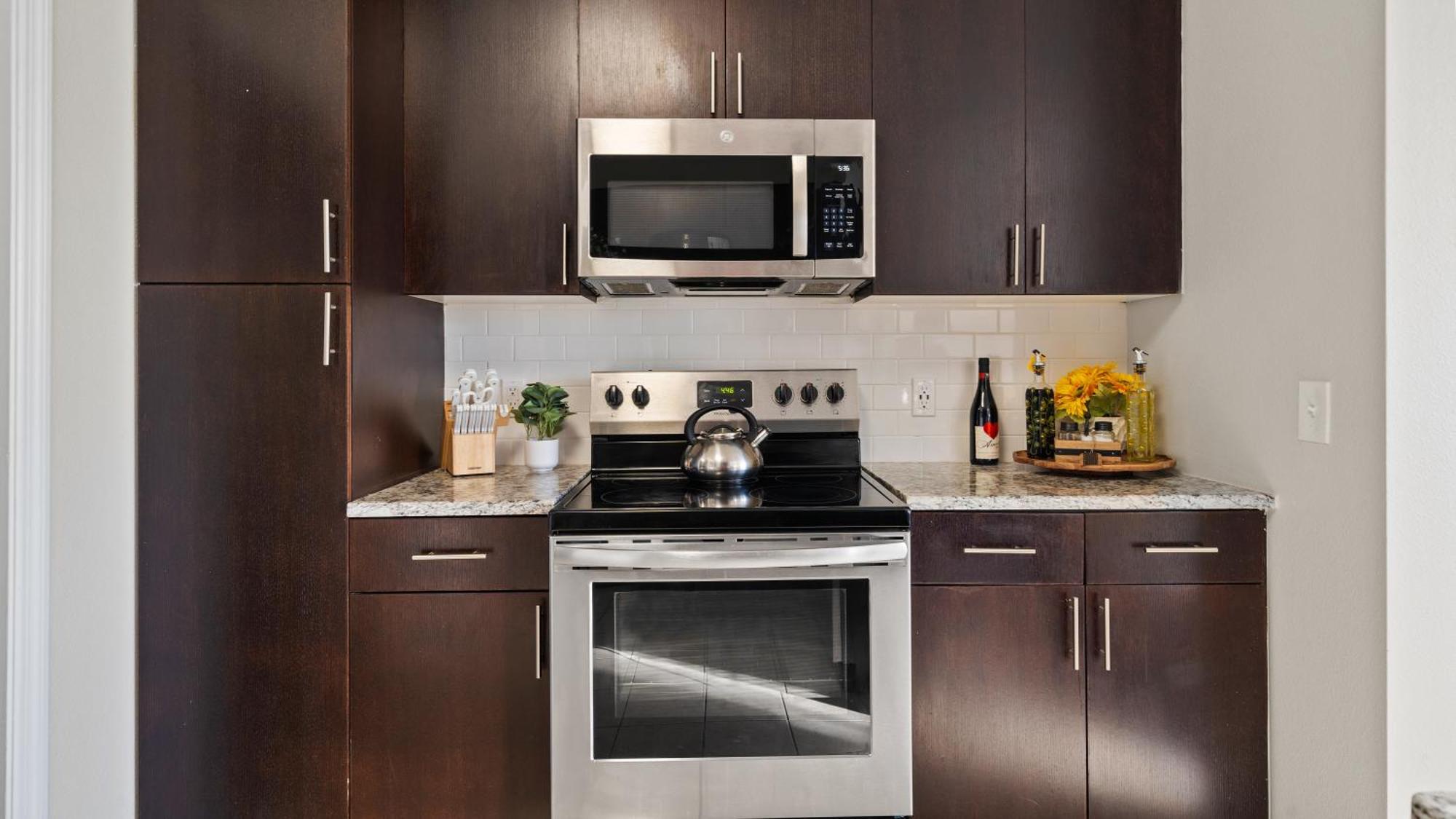 Urban 2br2ba Gem-near Airport * Tampa