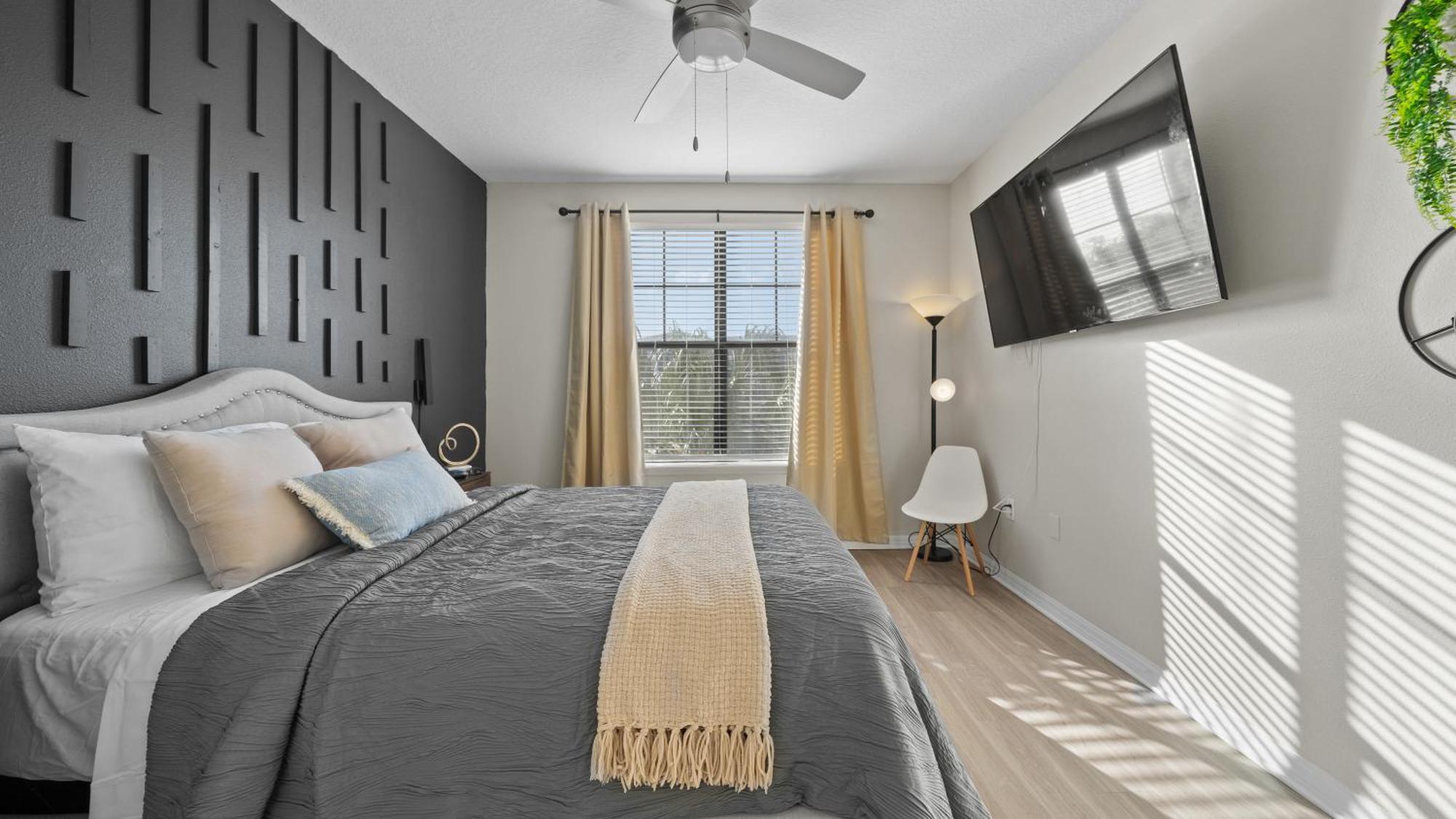 Urban 2br2ba Gem-near Airport Apartment Tampa