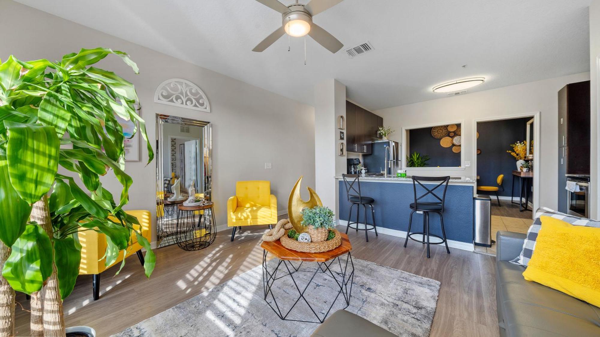 Urban 2br2ba Gem-near Airport Apartment Tampa